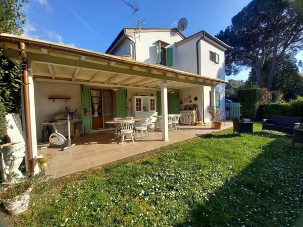 casa indipendente in vendita a Pisa in zona Centro Storico