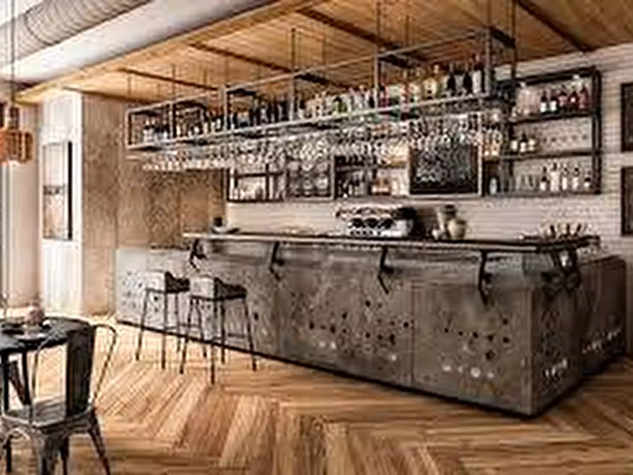 negozio in vendita a Pisa in zona Quartiere San Francesco