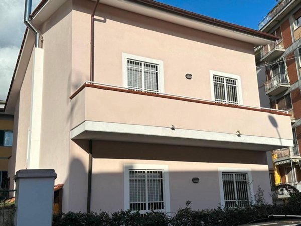 casa indipendente in vendita a Pisa in zona Quartiere San Giusto