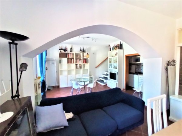 casa indipendente in vendita a Pisa in zona Barbaricina