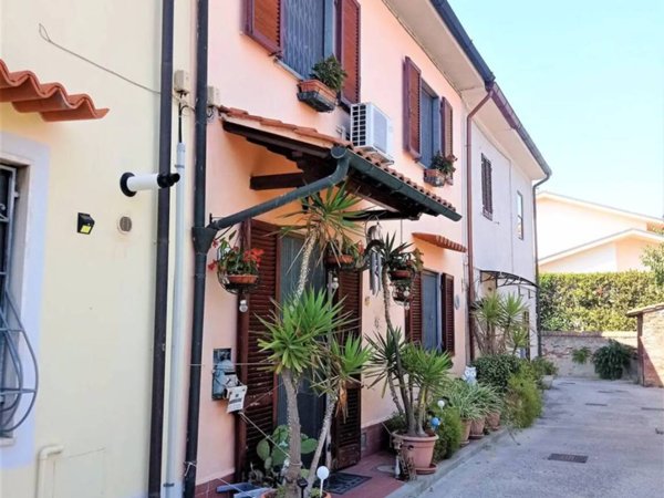 appartamento in vendita a Pisa in zona Barbaricina