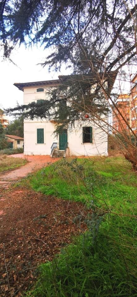 casa indipendente in vendita a Pisa in zona Porta a Lucca