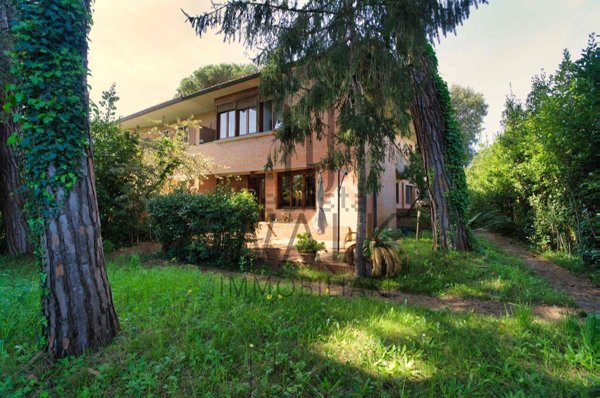 casa indipendente in vendita a Pisa in zona Tirrenia