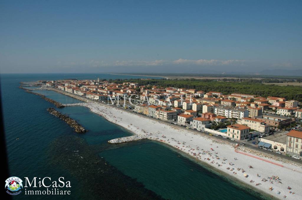 negozio in vendita a Pisa in zona Marina di Pisa