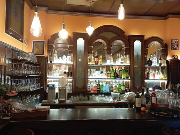 negozio in vendita a Pisa in zona Quartiere San Francesco