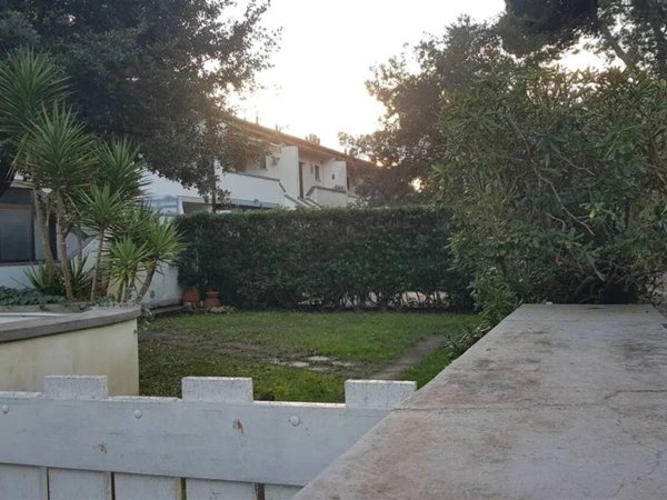 appartamento in vendita a Pisa in zona Tirrenia