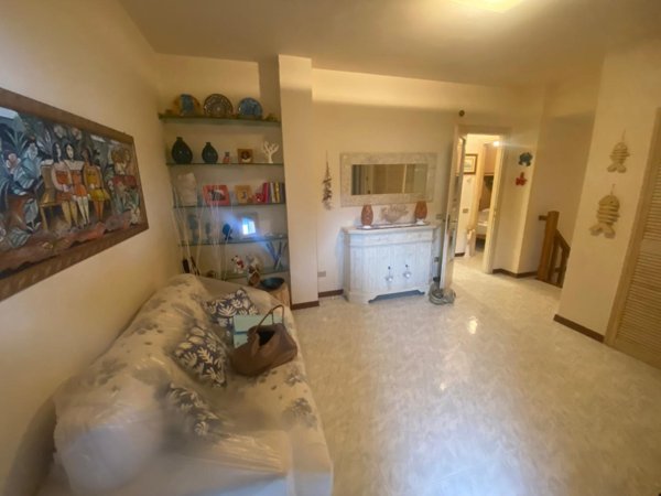 casa indipendente in vendita a Pisa in zona Tirrenia
