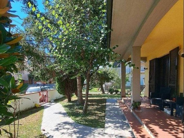casa indipendente in vendita a Pisa in zona Centro Storico