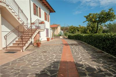 casa indipendente in vendita a Pisa in zona Quartiere Santa Maria