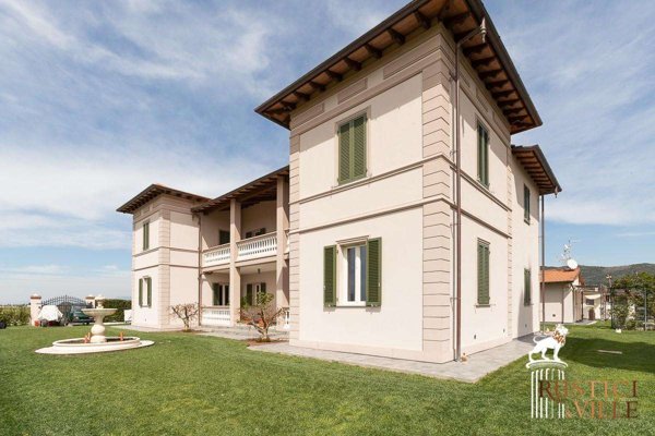 casa indipendente in vendita a Pisa