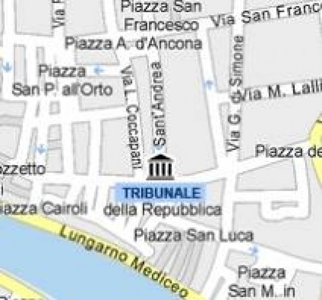 negozio in vendita a Pisa in zona Centro Storico