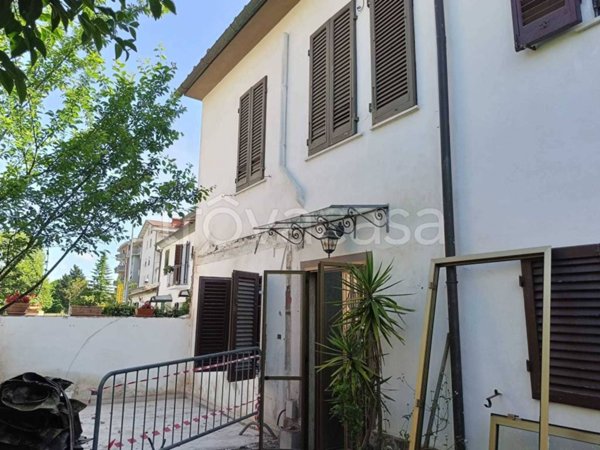 casa indipendente in vendita a Pisa in zona Le Piagge