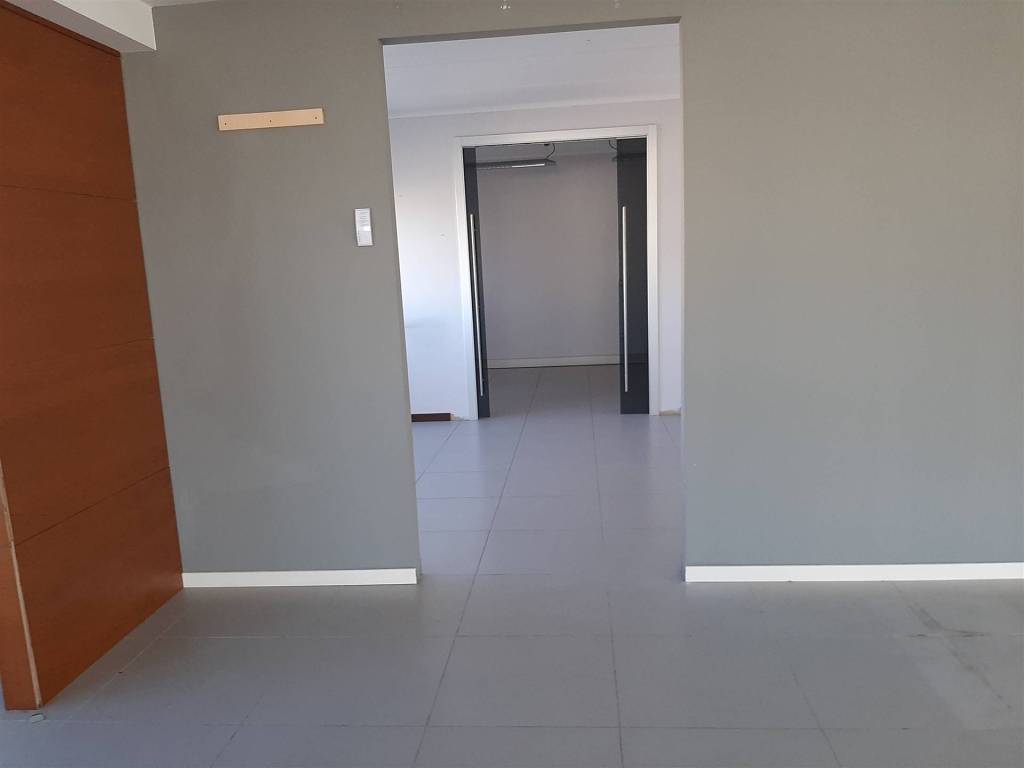 ufficio in vendita a Pisa in zona Ospedaletto