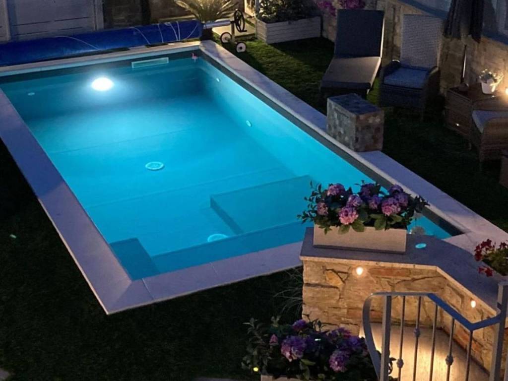 casa indipendente in vendita a Pisa in zona Tirrenia