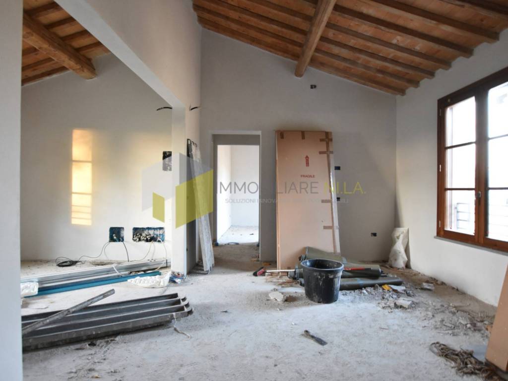 appartamento in vendita a Pisa in zona Lungarni