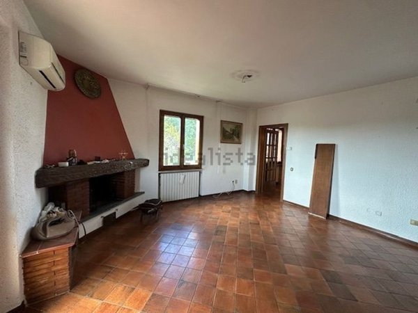 casa indipendente in vendita a Pisa in zona Oratoio