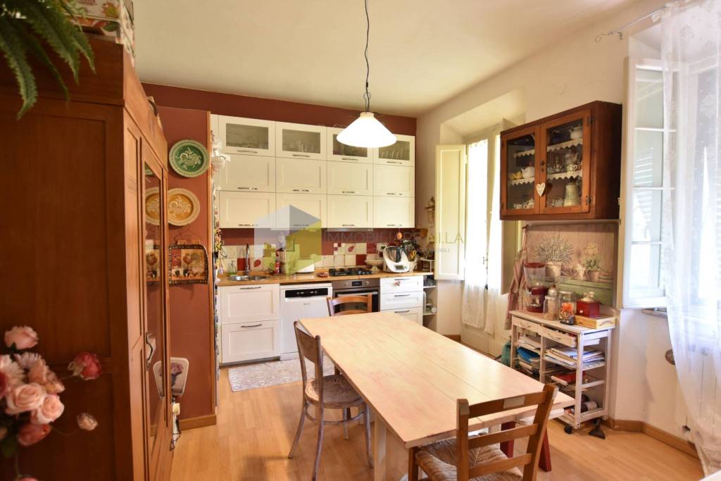 casa indipendente in vendita a Pisa in zona Barbaricina