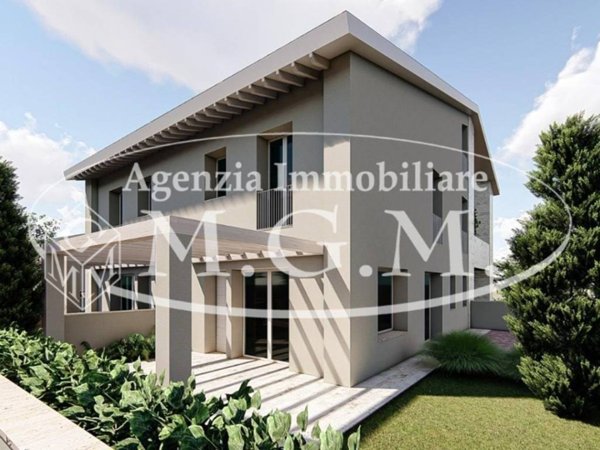 casa indipendente in vendita a Pisa in zona Riglione