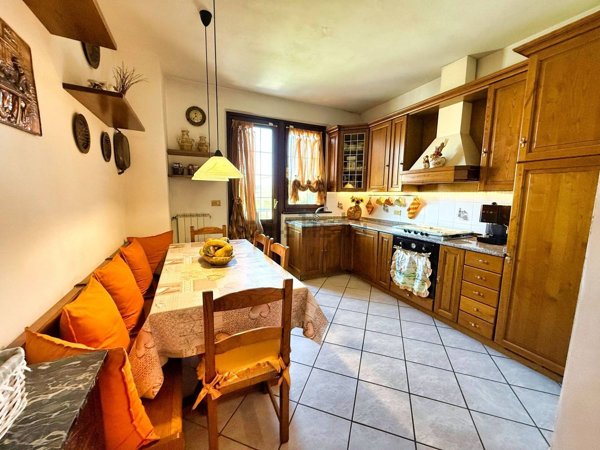 casa indipendente in vendita a Pisa in zona Barbaricina