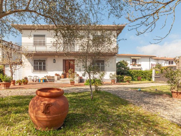 casa indipendente in vendita a Pisa in zona La Vettola