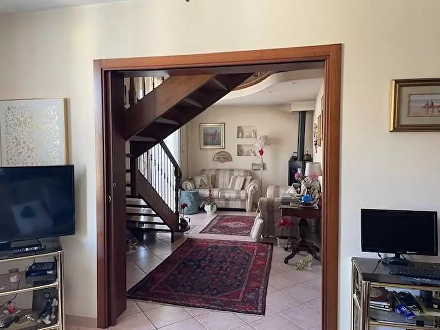 casa indipendente in vendita a Pisa in zona Porta a Mare