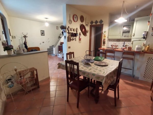 casa indipendente in vendita a Pisa in zona Porta a Lucca