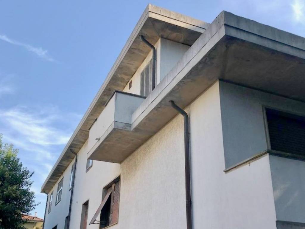 appartamento in vendita a Pisa in zona Barbaricina