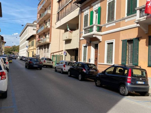 appartamento in vendita a Pisa in zona Stazione