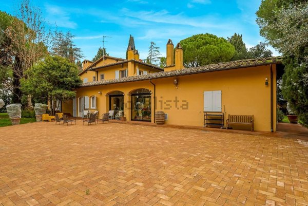 casa indipendente in vendita a Pisa in zona Centro Storico