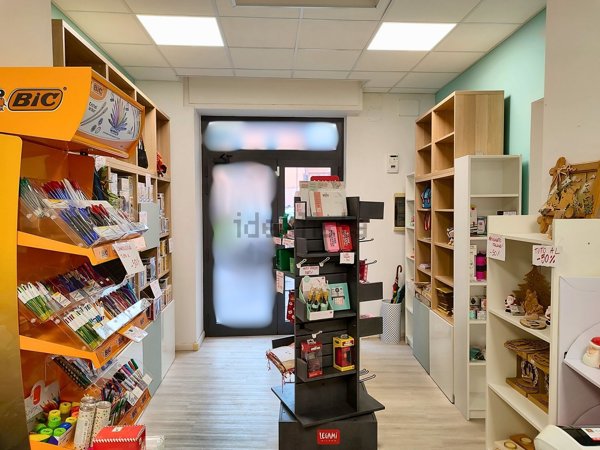 locale commerciale in vendita a Pisa in zona Quartiere San Francesco