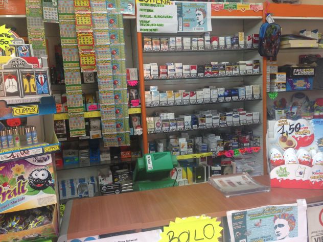 negozio in vendita a Pisa in zona Centro Storico