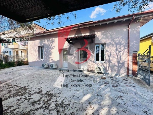 casa indipendente in vendita a Pisa in zona Quartiere San Giusto