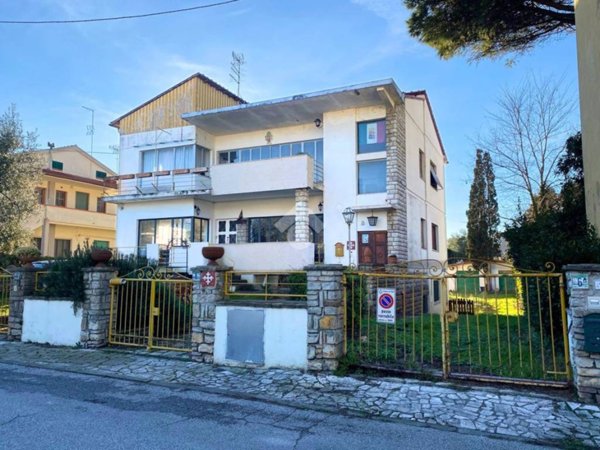 appartamento in vendita a Pisa in zona Tirrenia