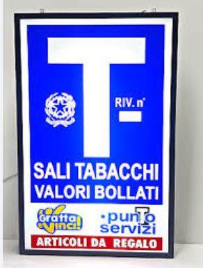 negozio in vendita a Pisa in zona Centro Storico