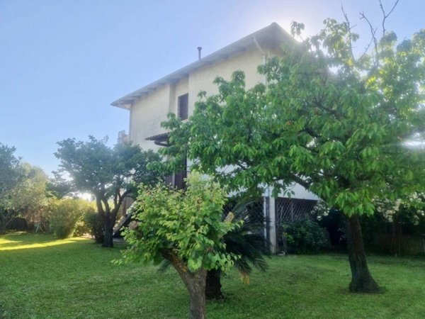 casa indipendente in vendita a Pisa in zona Putignano
