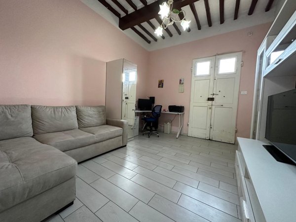 casa indipendente in vendita a Pisa in zona Riglione