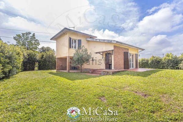 casa indipendente in vendita a Pisa in zona Coltano