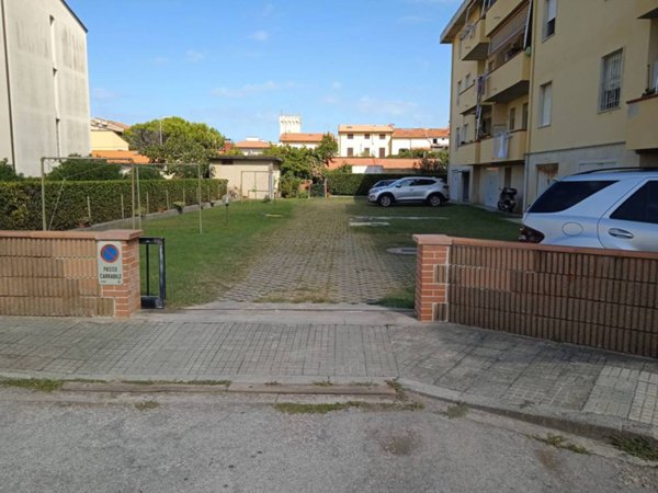 appartamento in vendita a Pisa in zona Calambrone