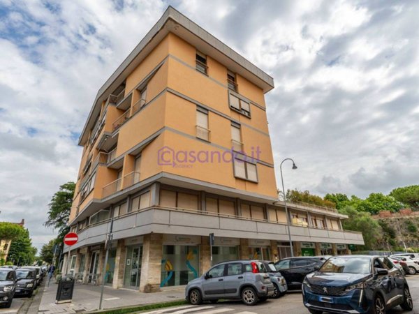 appartamento in vendita a Pisa in zona Tribunale