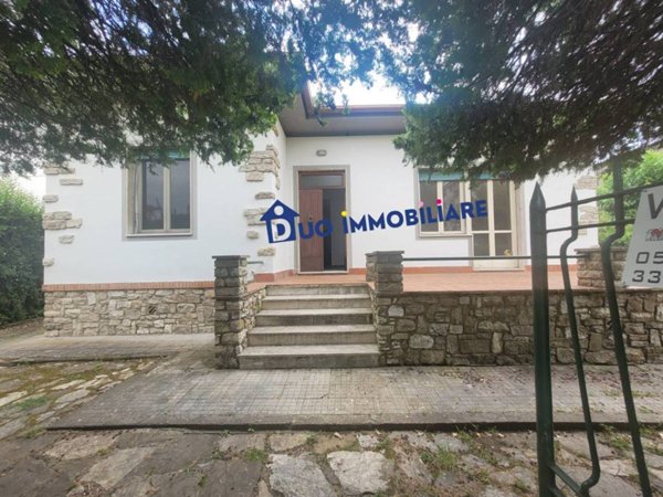 casa indipendente in vendita a Pisa in zona Porta Nuova