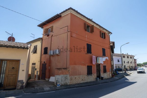 appartamento in vendita a Pisa in zona Riglione