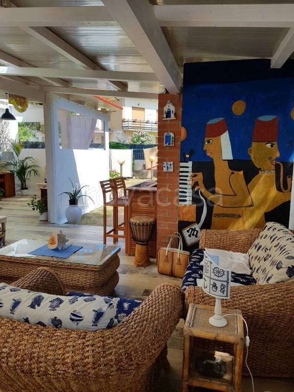 casa indipendente in vendita a Pisa in zona Tirrenia