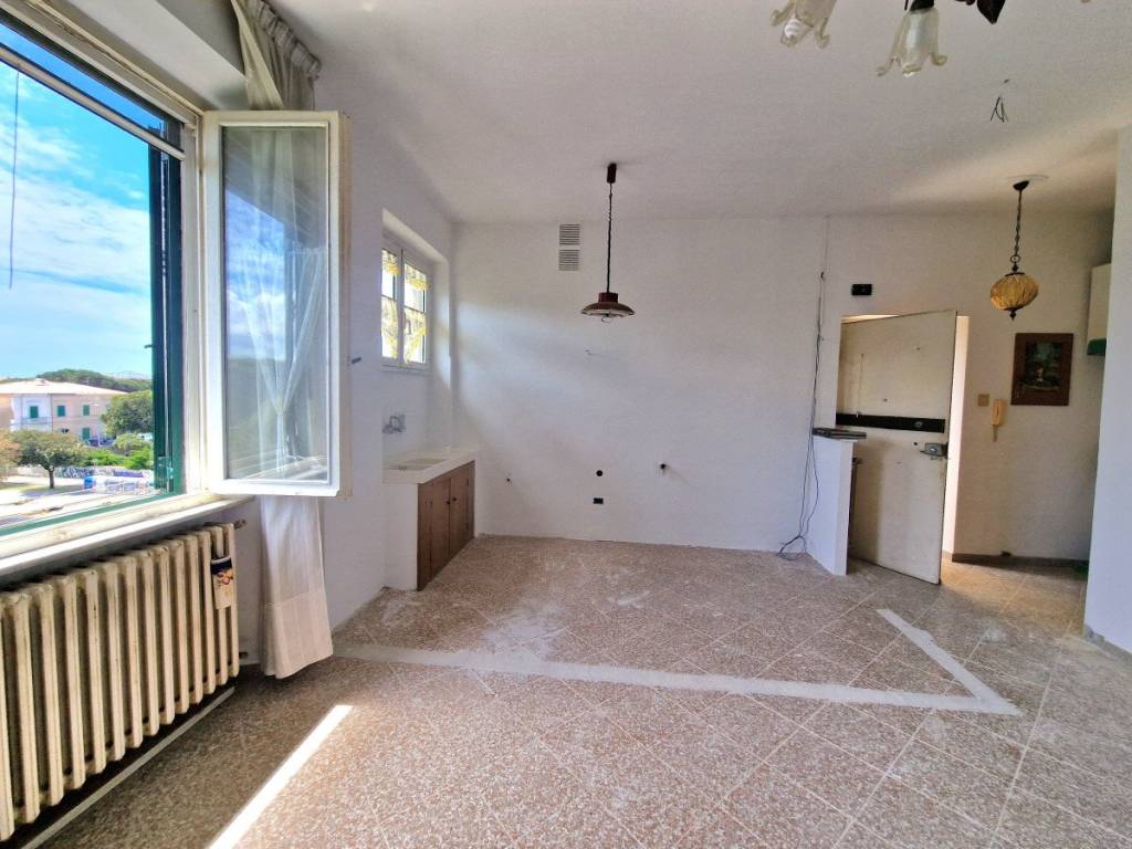 appartamento in vendita a Pisa in zona Marina di Pisa