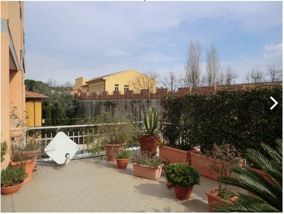 appartamento in vendita a Pisa in zona Centro Storico