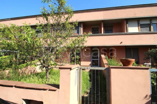 casa indipendente in vendita a Pisa in zona Porta a Mare