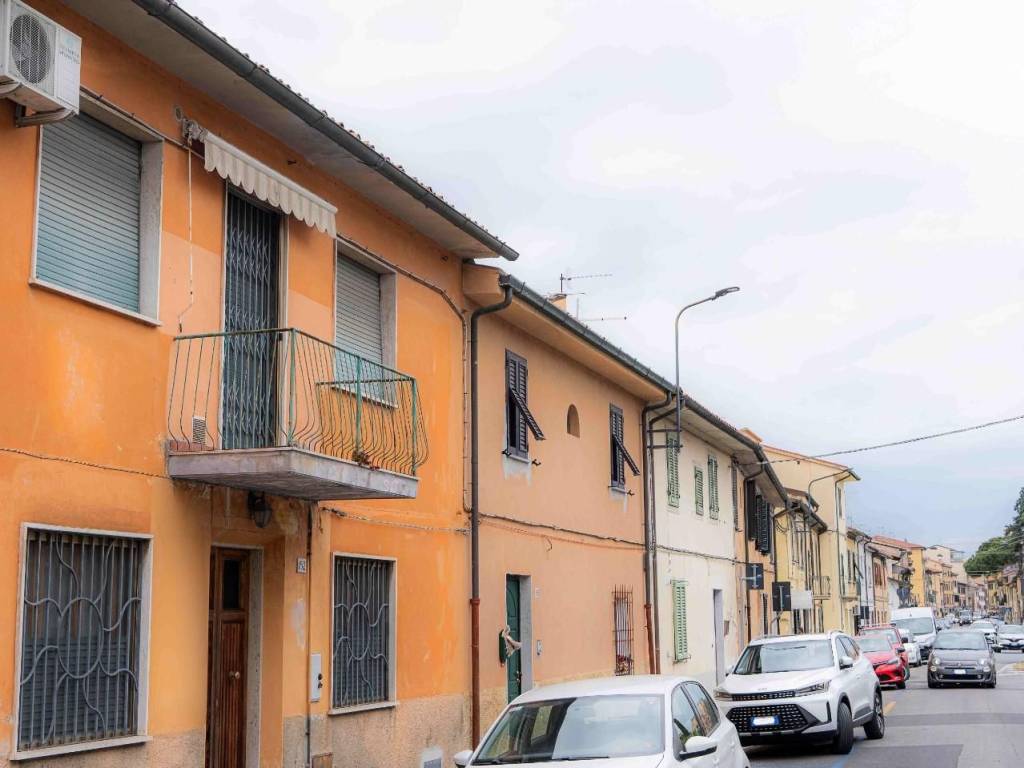 appartamento in vendita a Pisa in zona Quartiere San Giusto