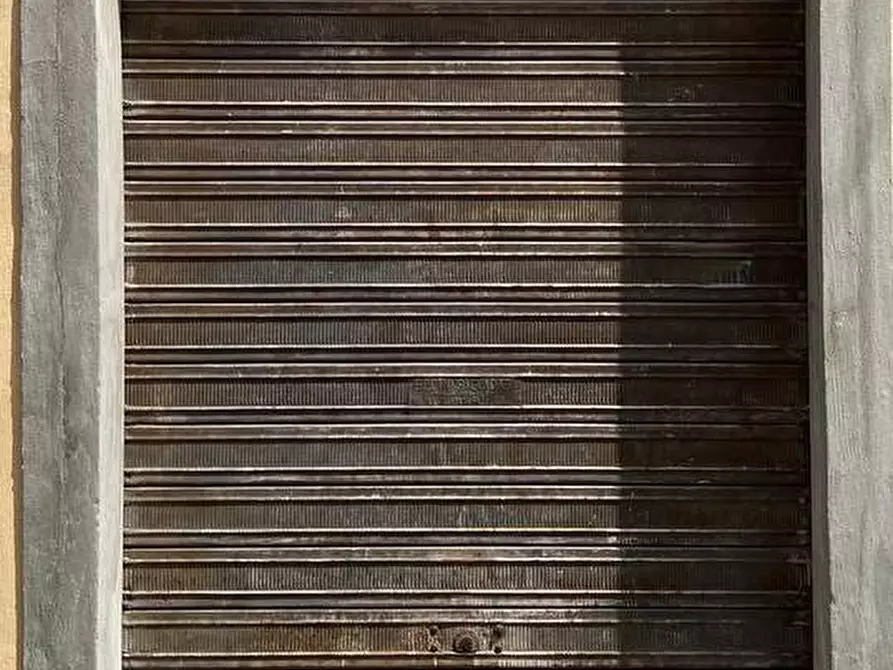 locale commerciale in vendita a Pisa in zona Centro Storico