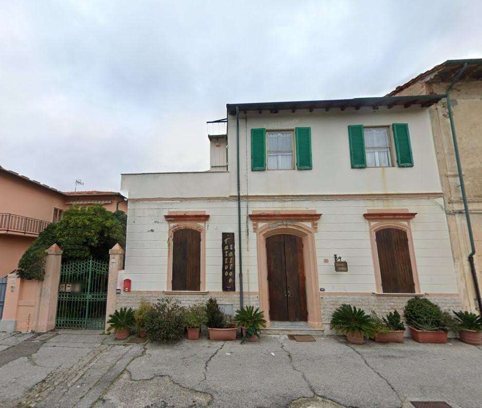 appartamento in vendita a Pisa in zona Marina di Pisa