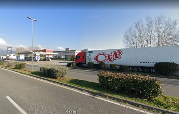 terreno industriale in vendita a Pisa in zona Ospedaletto