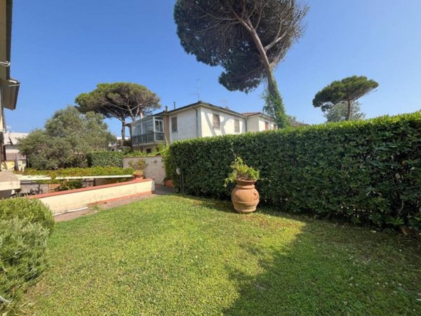 appartamento in vendita a Pisa in zona Tirrenia